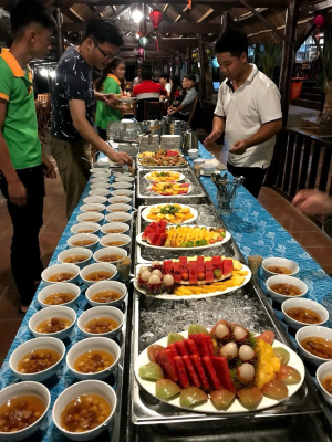 Nhà hàng ẩm thực Á, Âu